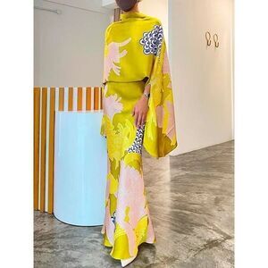 NWT Japanese Asian Flower Loose High Waisted Yellow  2-Piece Set Top Skirt Size